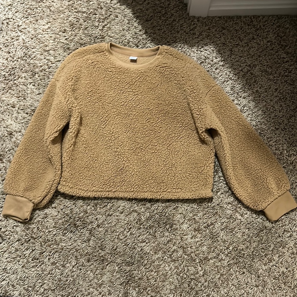 Tan/brown old navy sherpa sweatshirt.